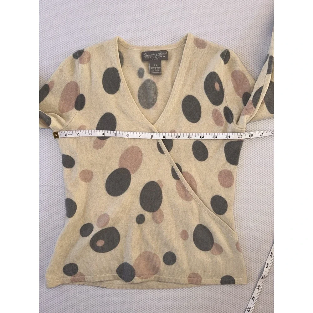 Grayson & Dunn 100% Cashmere Cream‎ Gray Pink Polka Dot Sweater Petite Size PS - Picture 8 of 8